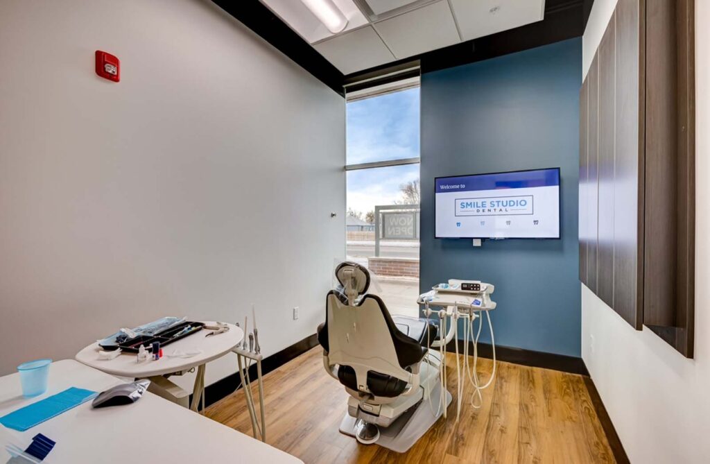 A dental checkup room at Smile Studio Dental in Denver, CO